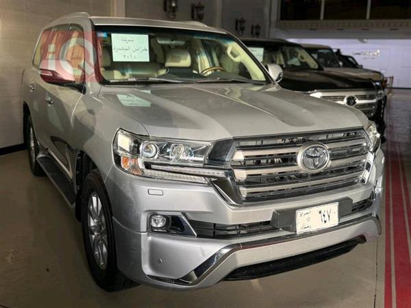 Toyota for sale in Iraq